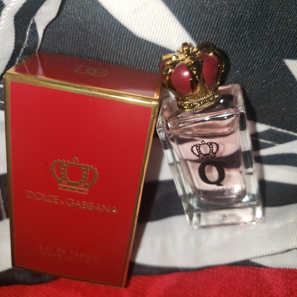 Women's Perfume (Q) by Dolce & Gabbana - Picture 8 of 9